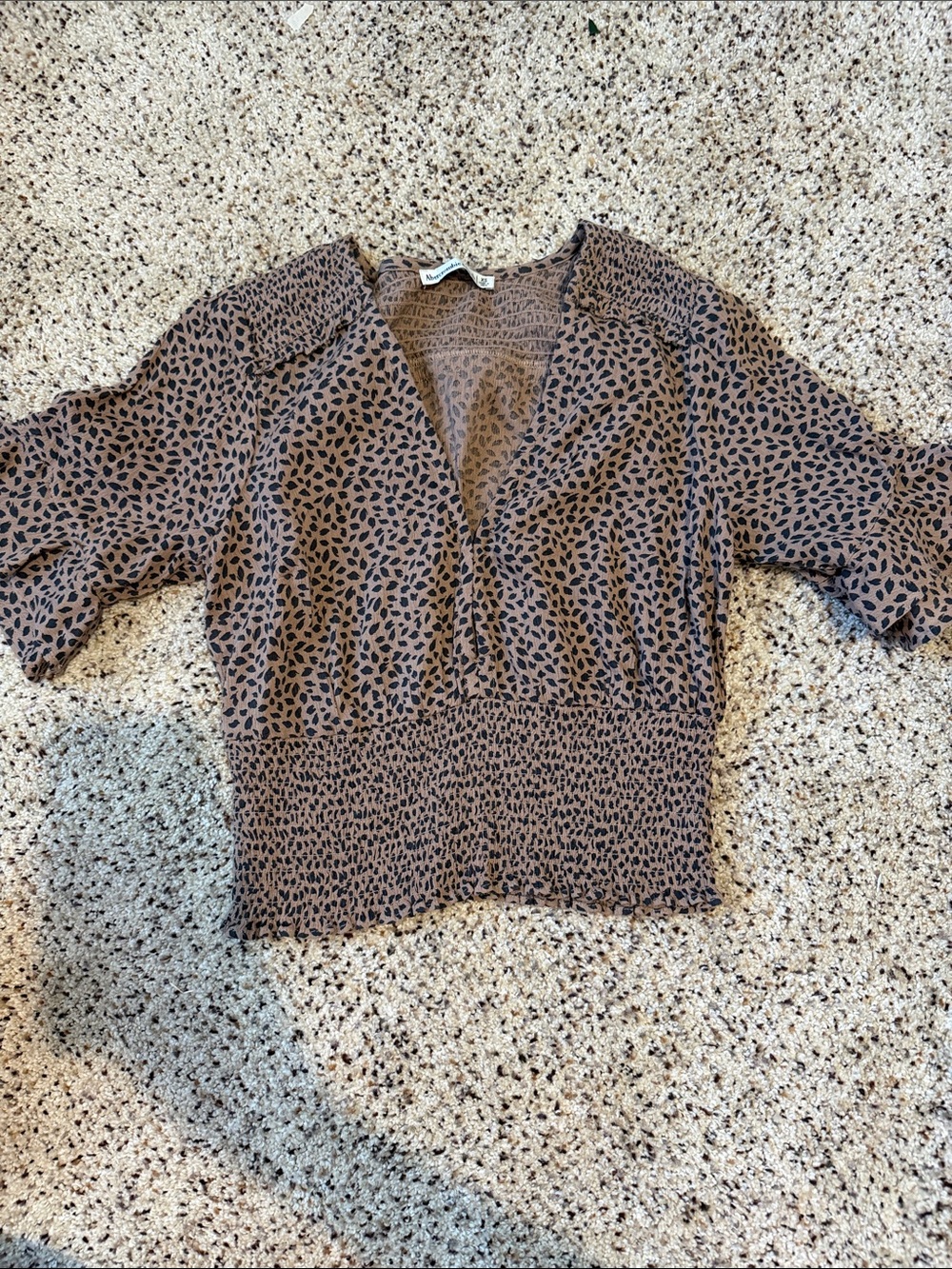 Abercrombie & Fitch Brown Printed V-Neck Smocked-Waist Top